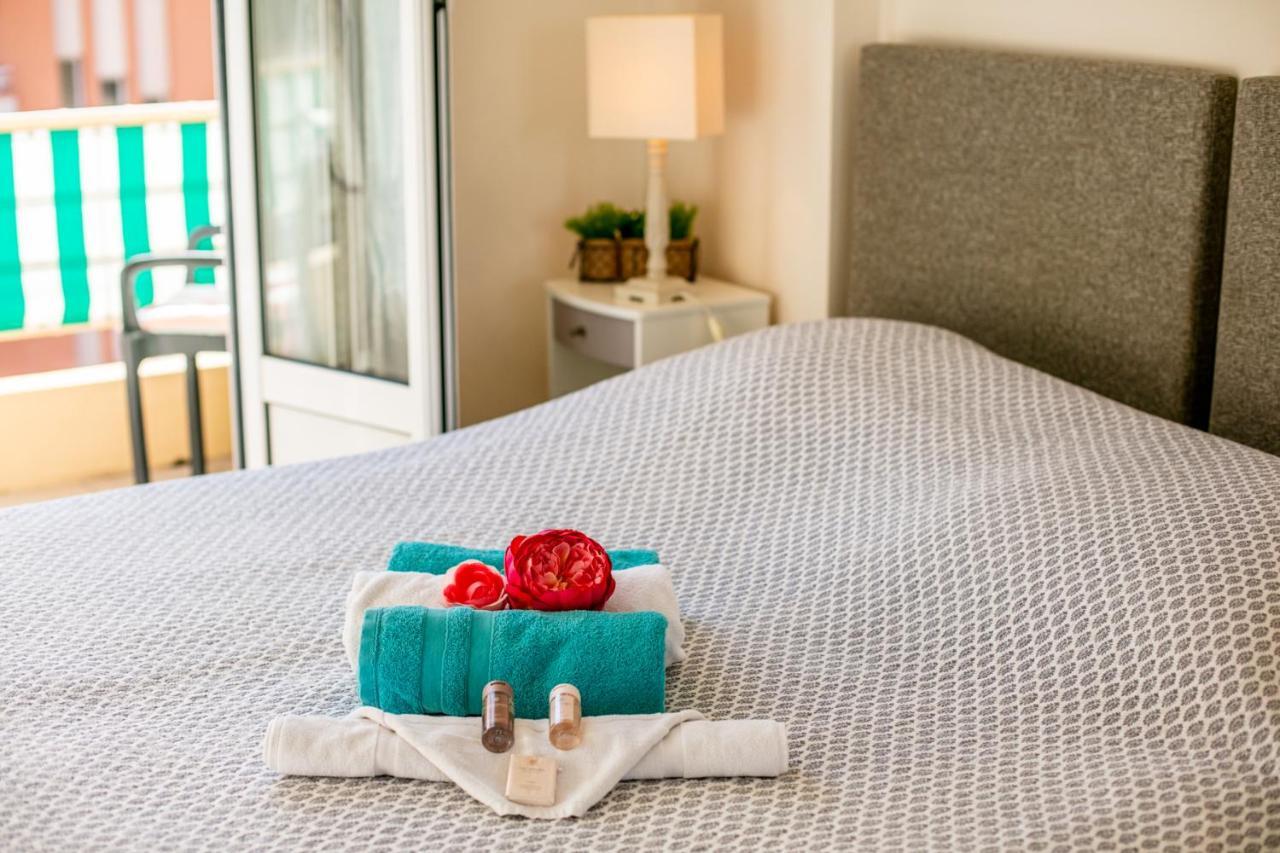 Villa Dubouchage Ap2066 - Nice, By Riviera Holiday Homes ภายนอก รูปภาพ